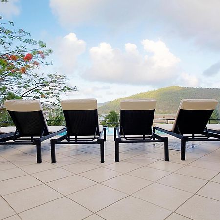 At Waterfront Whitsunday Retreat - Adults Only Aparthotel Airlie Beach Kültér fotó