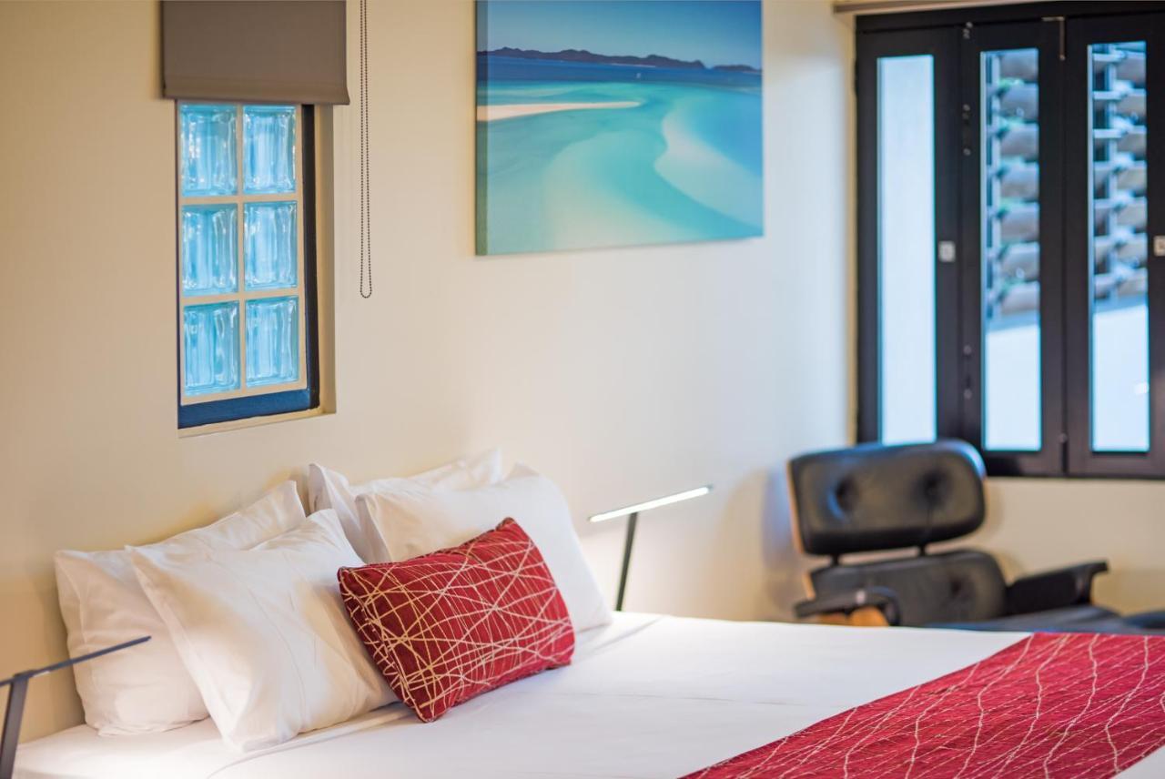 At Waterfront Whitsunday Retreat - Adults Only Aparthotel Airlie Beach Kültér fotó