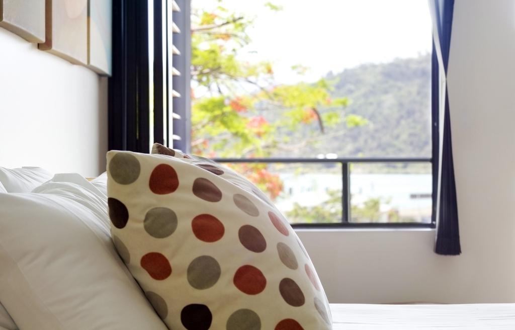 At Waterfront Whitsunday Retreat - Adults Only Aparthotel Airlie Beach Kültér fotó