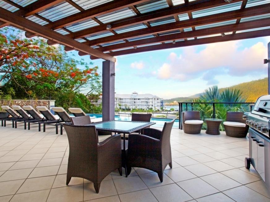 At Waterfront Whitsunday Retreat - Adults Only Aparthotel Airlie Beach Kültér fotó