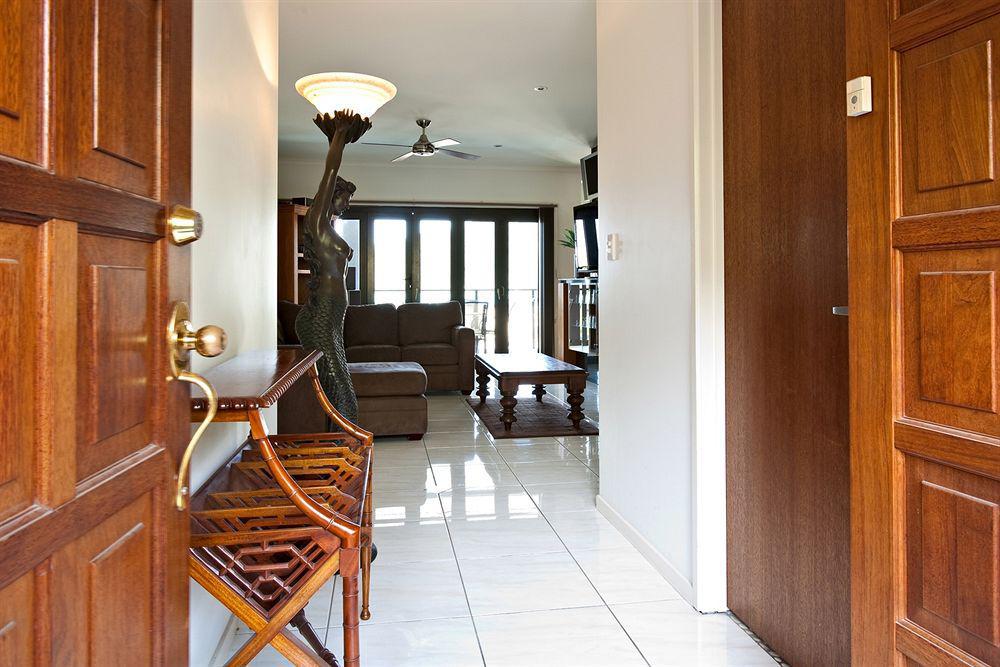 At Waterfront Whitsunday Retreat - Adults Only Aparthotel Airlie Beach Kültér fotó